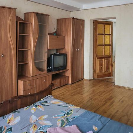 Квартира По Улице Сечевых Стрельцов,14А Kiev Extérieur photo
