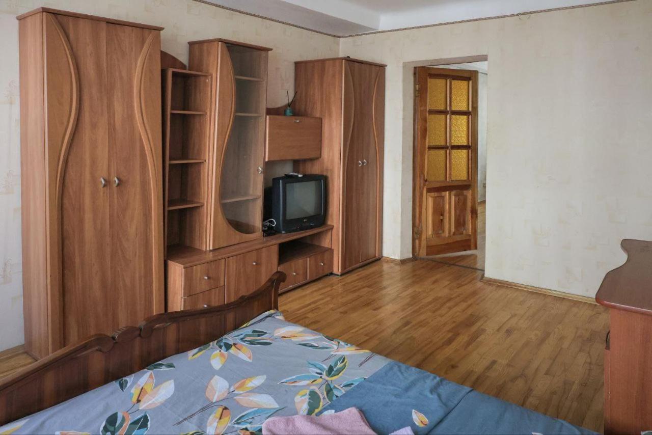 Квартира По Улице Сечевых Стрельцов,14А Kiev Extérieur photo
